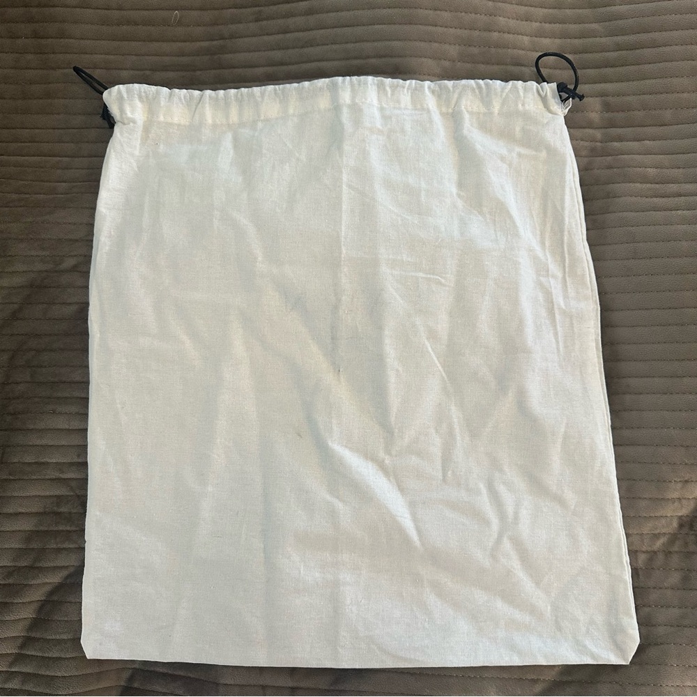 FAWN Design White Drawstring Dust Bag - Picture 5 of 6
